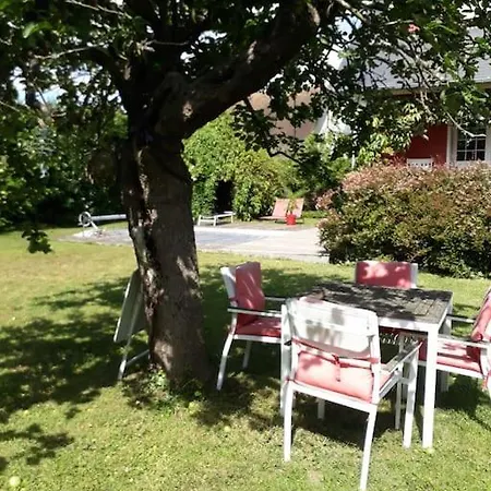 Dans Propriete Avec Piscine Chauffee Apartment *