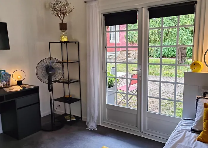 Dans Propriete Avec Piscine Chauffee